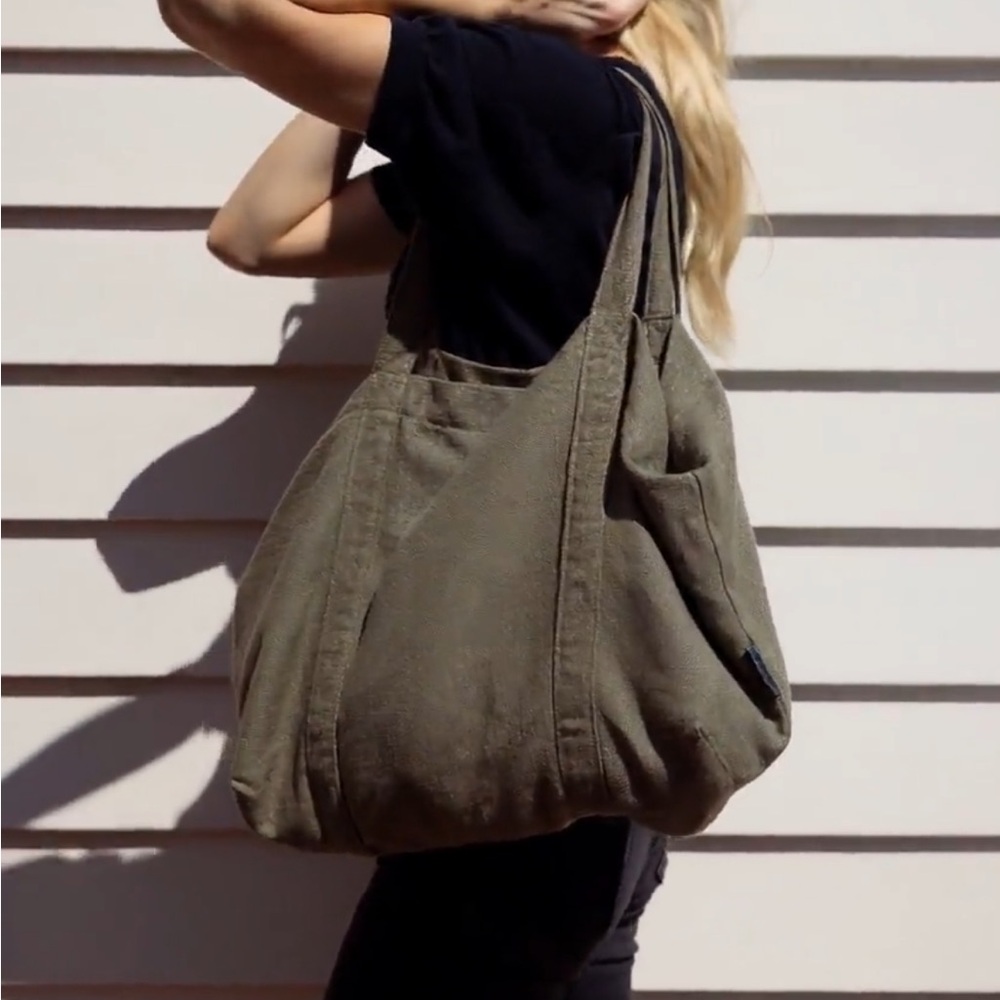 Levait linen tote bag. Natural linen bag. Linen shoulder bag. Beach bag